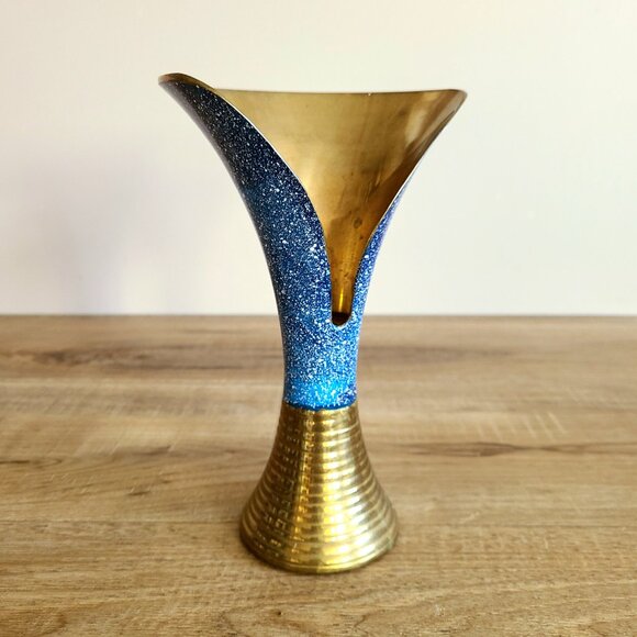 Vintage solid brass and blue enamel one of a kind design vase with opening. - Picture 5 of 9